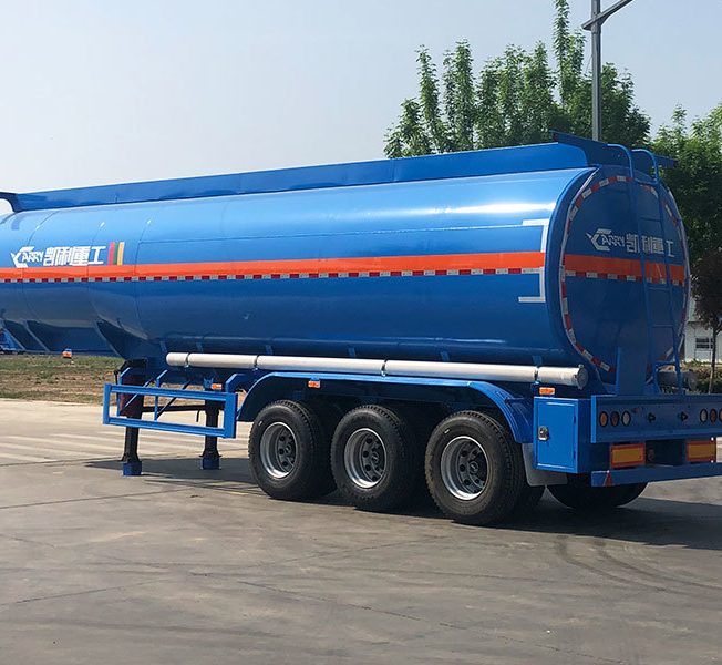 OIL SHIPPED SEMI-TRAILER